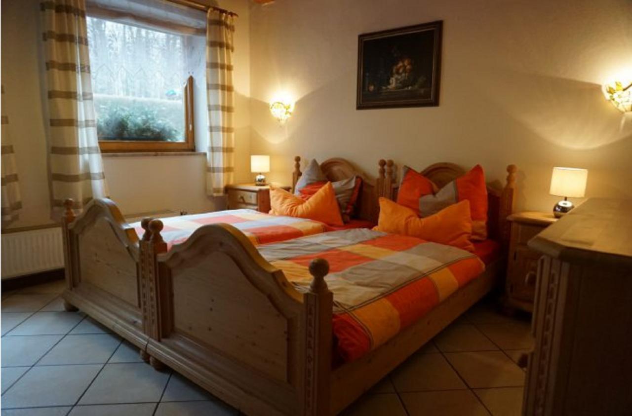 Ferienwohnung Naefelt Gunzenhausen Esterno foto